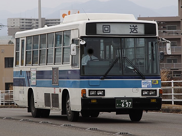 { U P-LR312J 摜